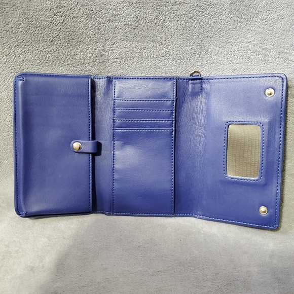 Vegan Trifold Credit Card Make Up Wallet Royal Blue - Picture 2 of 12